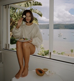 Sarah Ellen feet photo 12