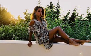 Sarah Engels feet photo thumbnail