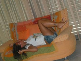 Sarah Engels feet photo thumbnail