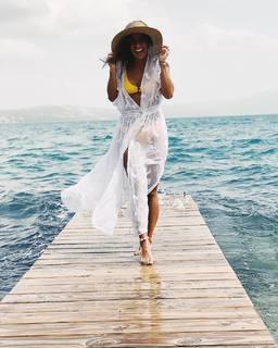 Sarah Engels feet photo thumbnail