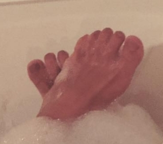 Sarah Engels feet photo thumbnail
