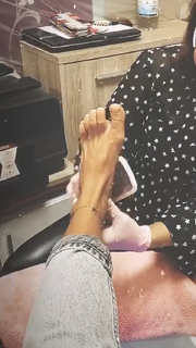 Sarah Engels feet photo thumbnail