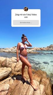 Sarah Engels feet photo thumbnail