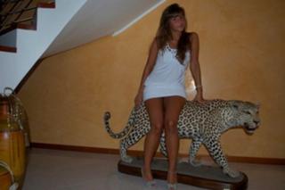 Sarah Engels feet photo thumbnail