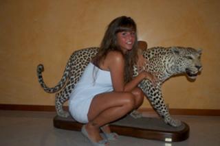 Sarah Engels feet photo thumbnail