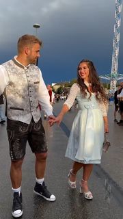 Sarah Engels feet photo thumbnail