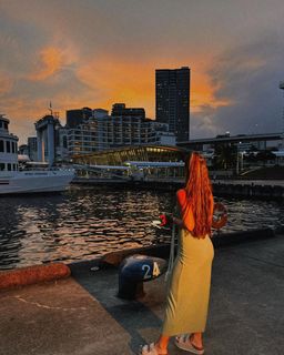 Sarah Engels feet photo thumbnail