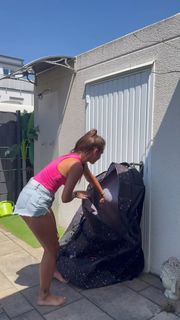 Sarah Engels feet photo thumbnail