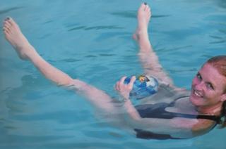 Sarah Ferguson feet photo thumbnail