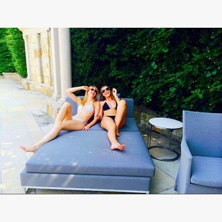 Sarah Fisher feet photo 5