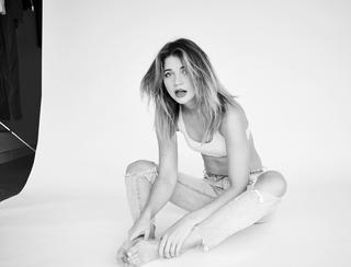 Sarah Fisher feet photo 5