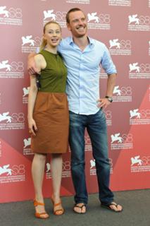 Sarah Gadon feet photo thumbnail