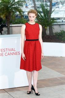 Sarah Gadon feet photo thumbnail