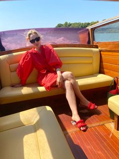 Sarah Gadon feet photo 4
