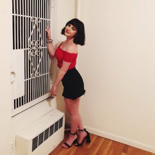 Sarah Gilman feet photo 14