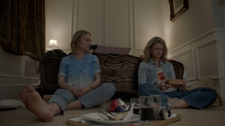 Sarah Goldberg feet photo 1
