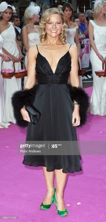 Sarah Hadland feet photo 14