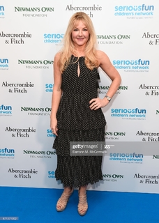 Sarah Hadland feet photo 4