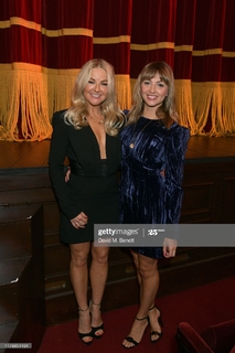 Sarah Hadland feet photo 8