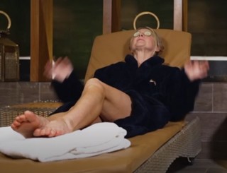 Sarah Hadland feet photo 8
