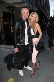 Sarah Harding feet photo thumbnail