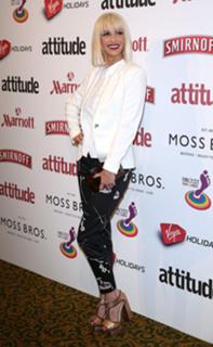 Sarah Harding feet photo thumbnail