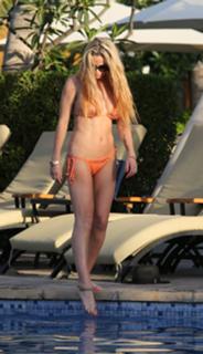 Sarah Harding feet photo thumbnail