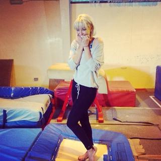 Sarah Harding feet photo thumbnail