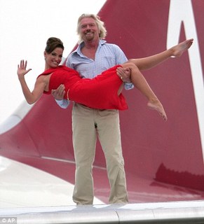 Sarah Harding feet photo thumbnail