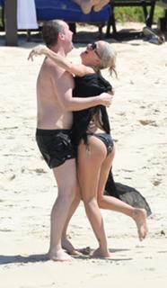 Sarah Harding feet photo thumbnail