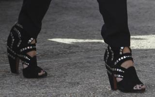 Sarah Harding feet photo thumbnail