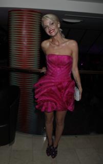 Sarah Harding feet photo thumbnail