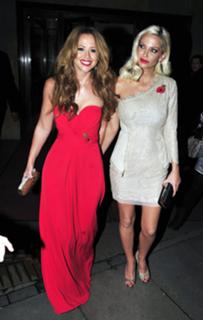 Sarah Harding feet photo thumbnail