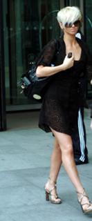 Sarah Harding feet photo thumbnail
