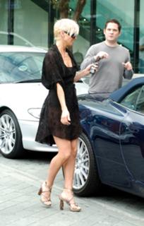 Sarah Harding feet photo thumbnail