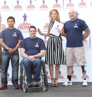 Sarah Harding feet photo thumbnail