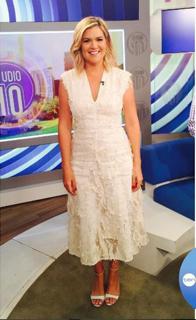 Sarah Harris feet photo 14