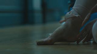 Sarah Hay feet photo 4