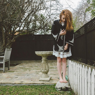 Sarah Hay feet photo 3