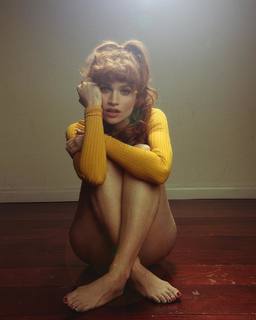 Sarah Hay feet photo 19