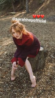 Sarah Hay feet photo 16