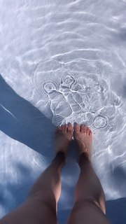 Sarah Hay feet photo 20
