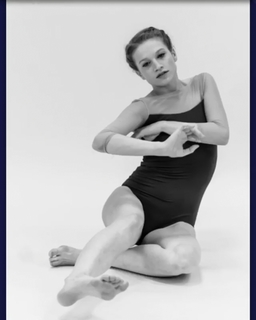 Sarah Hay feet photo 15