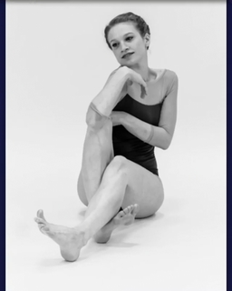 Sarah Hay feet photo 12