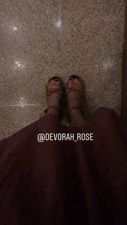 Sarah Hay feet photo 5