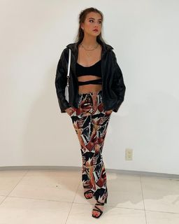 Sarah-Jade Bleau feet photo 15