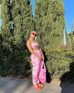 Sarah-Jade Bleau feet photo 7