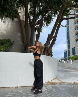Sarah-Jade Bleau feet photo 8