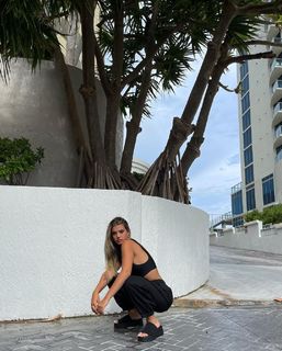 Sarah-Jade Bleau feet photo 6