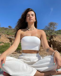 Sarah-Jade Bleau feet photo 9